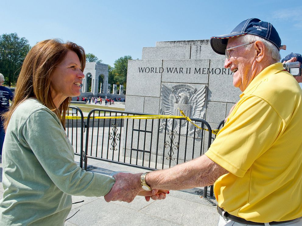 PHOTO: US Rep. Michelle Bachmann, R-MN, greets a US military war veteran 