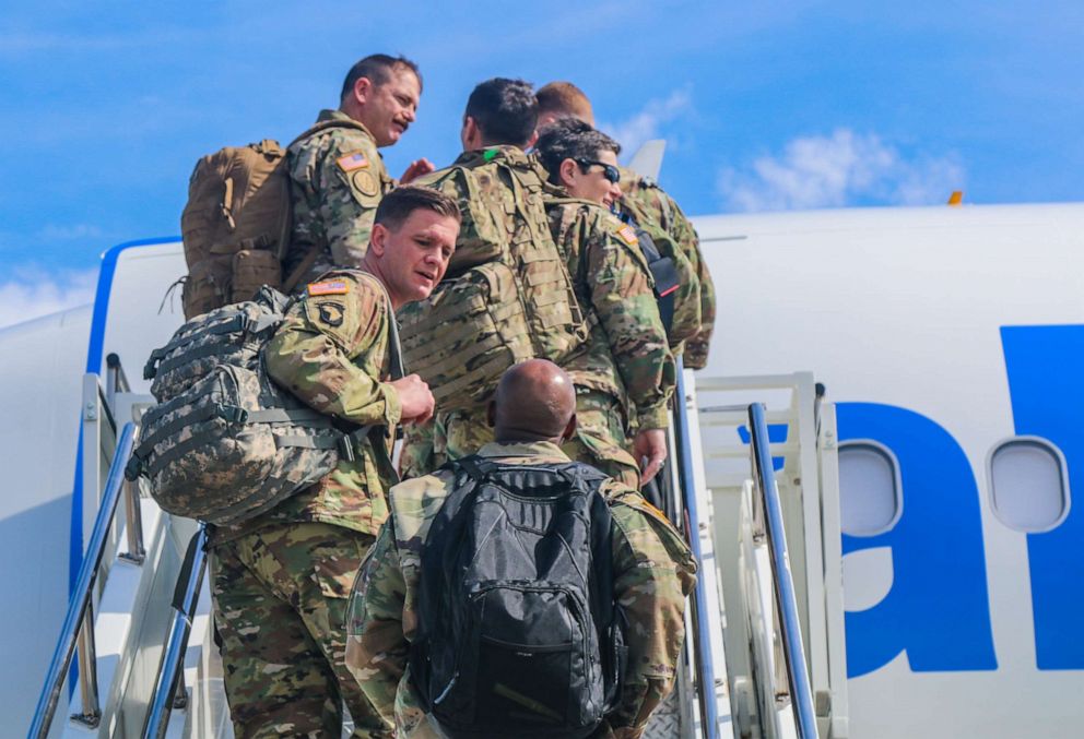 PHOTO: The 531st Hospital Center, based at Fort Campbell, deployed today to New York as part of the US Army's support to the COVID crisis.