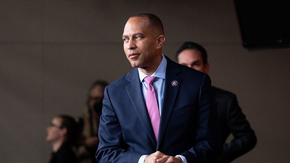 PHOTO: Hakeem Jeffries arrives to hold a news conference in the U.S. Capitol in Washington, Nov. 15, 2022. 