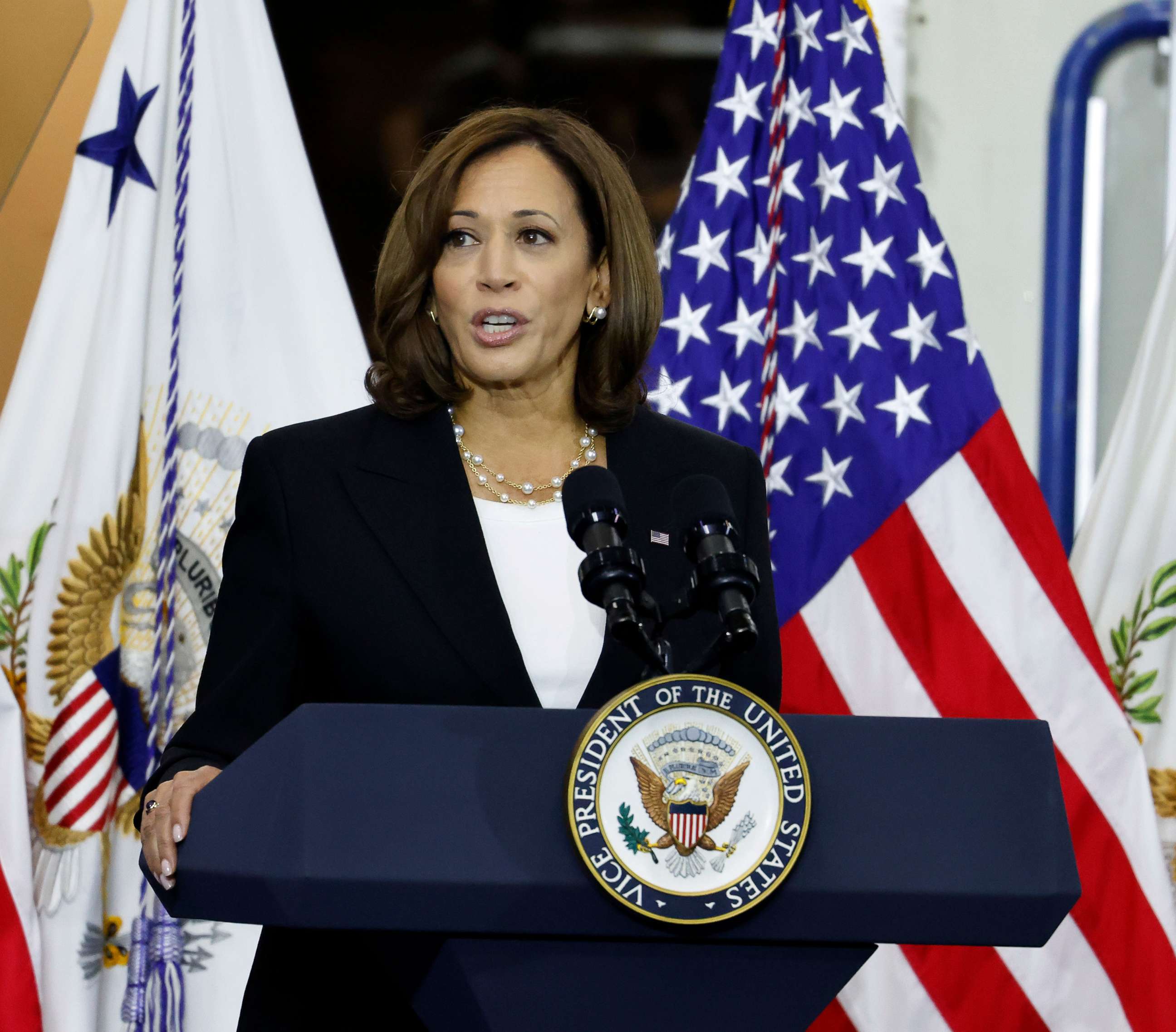 PHOTO: Vice President Kamala Harris speaks at the NASA Johnson Space Center in Houston, Texas, Sept. 9, 2022.