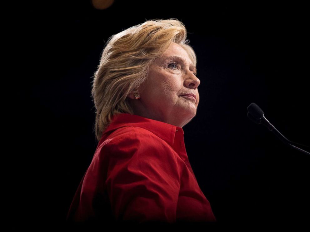 PHOTO: Democratic presidential candidate Hillary Clinton pauses while speaking at a rally in Pittsburgh during a bus tour through the rust belt, July 30, 2016.