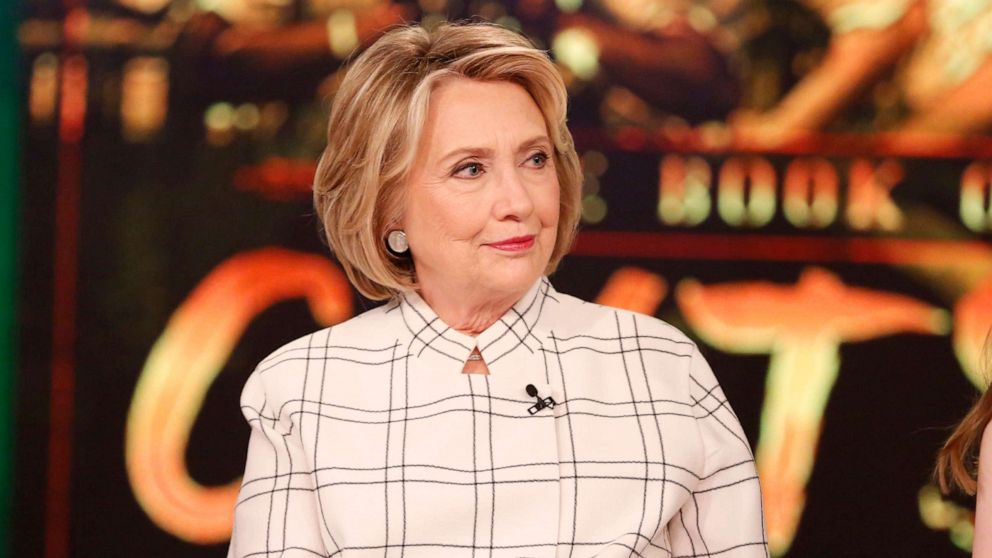 Hillary Clinton Tests Positive for COVID – The Hollywood Reporter