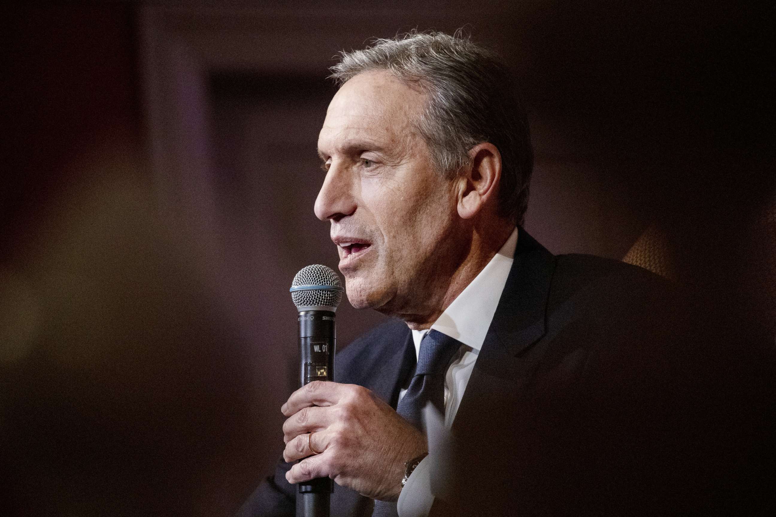 PHOTO: Howard Schultz speaks during his 'From the Ground Up' book tour in Washington, D.C., Feb. 14, 2019.