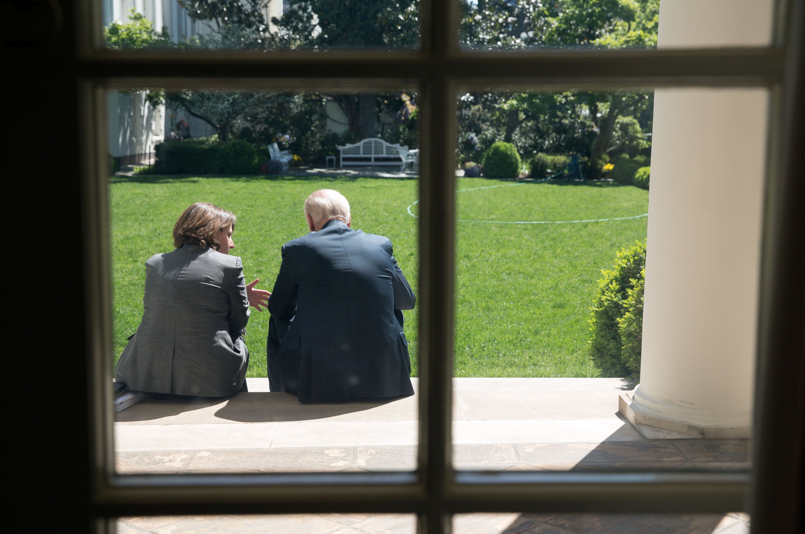 PHOTO: Vice President Joe Biden talks with Lisa Monaco in the Rose Garden of the White House, May 1, 2013.