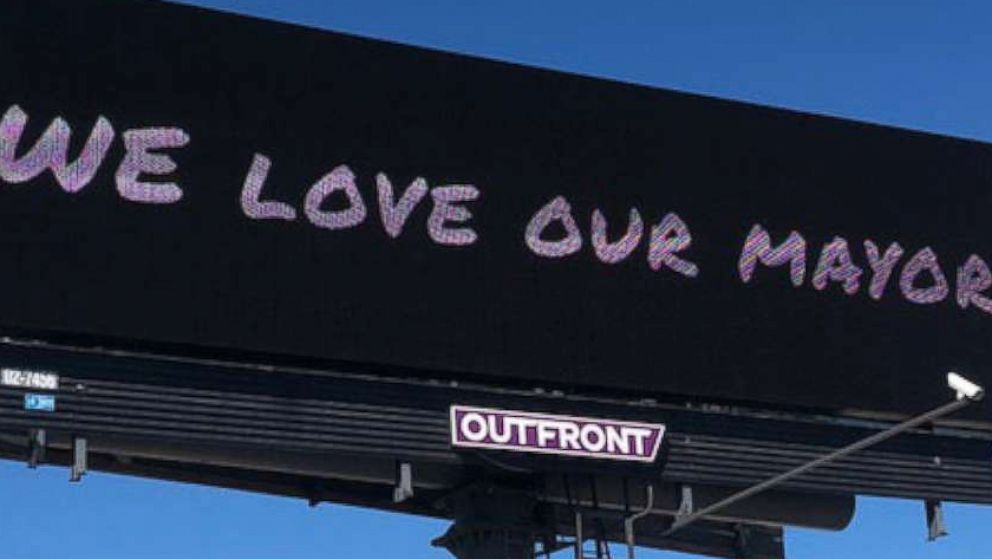 PHOTO: A billboard in Nashville on Feb. 2, 2018, appears to be supportive of Mayor Megan Barry, who has admitted to an an extramarital affair.