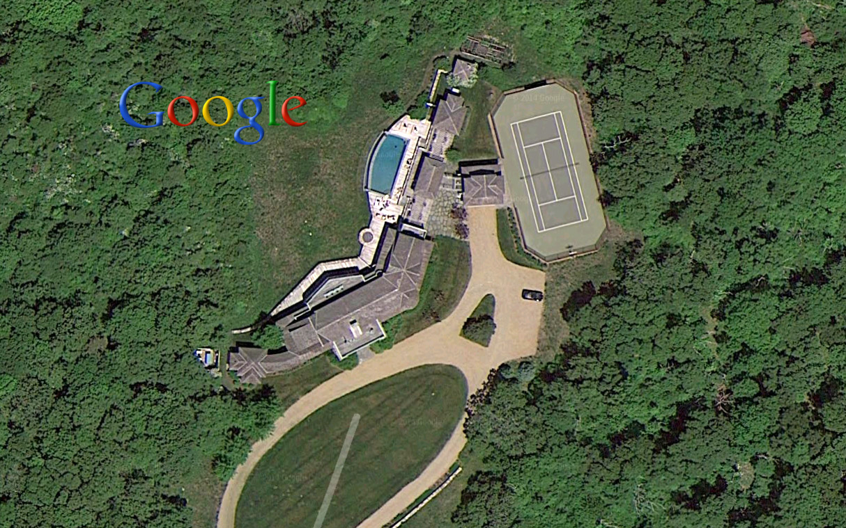 PHOTO: President Obama and his family are vacationing at a home in Chilmark, Massachusetts, seen in this satellite photo on Google Maps.