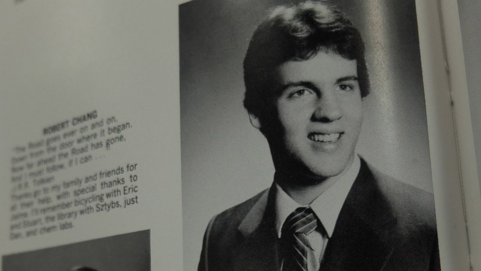 PHOTO: Chris Christie pictured in his 1980 senior portrait in the Livingston High School yearbook, Livingston, New Jersey.