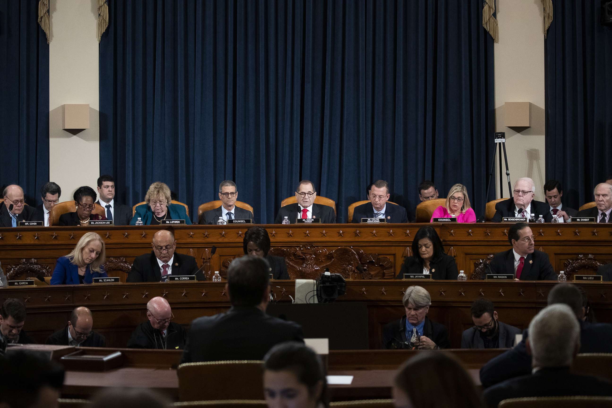 PHOTO:House Judiciary Committee Chairman Jerrold Nadler (D-NY) (center) speaks during a hearing with lawyers for the House Judiciary Committee, Barry Berke representing the majority Democrats, and Stephen Castor representing the minority Republicans.