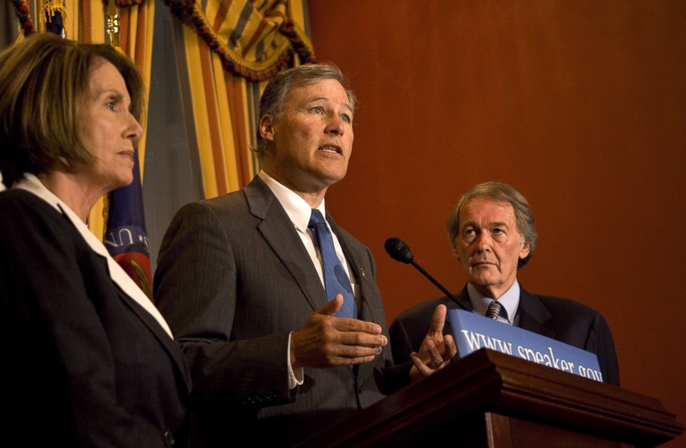 Speaker of the House Nancy Pelosi (D-Calif.), left, Rep. Edward J. Markey (D-Mass.), right, and Rep. Jay Inslee (D-Wash.), report on their recent trip to China, June 2, 2009.