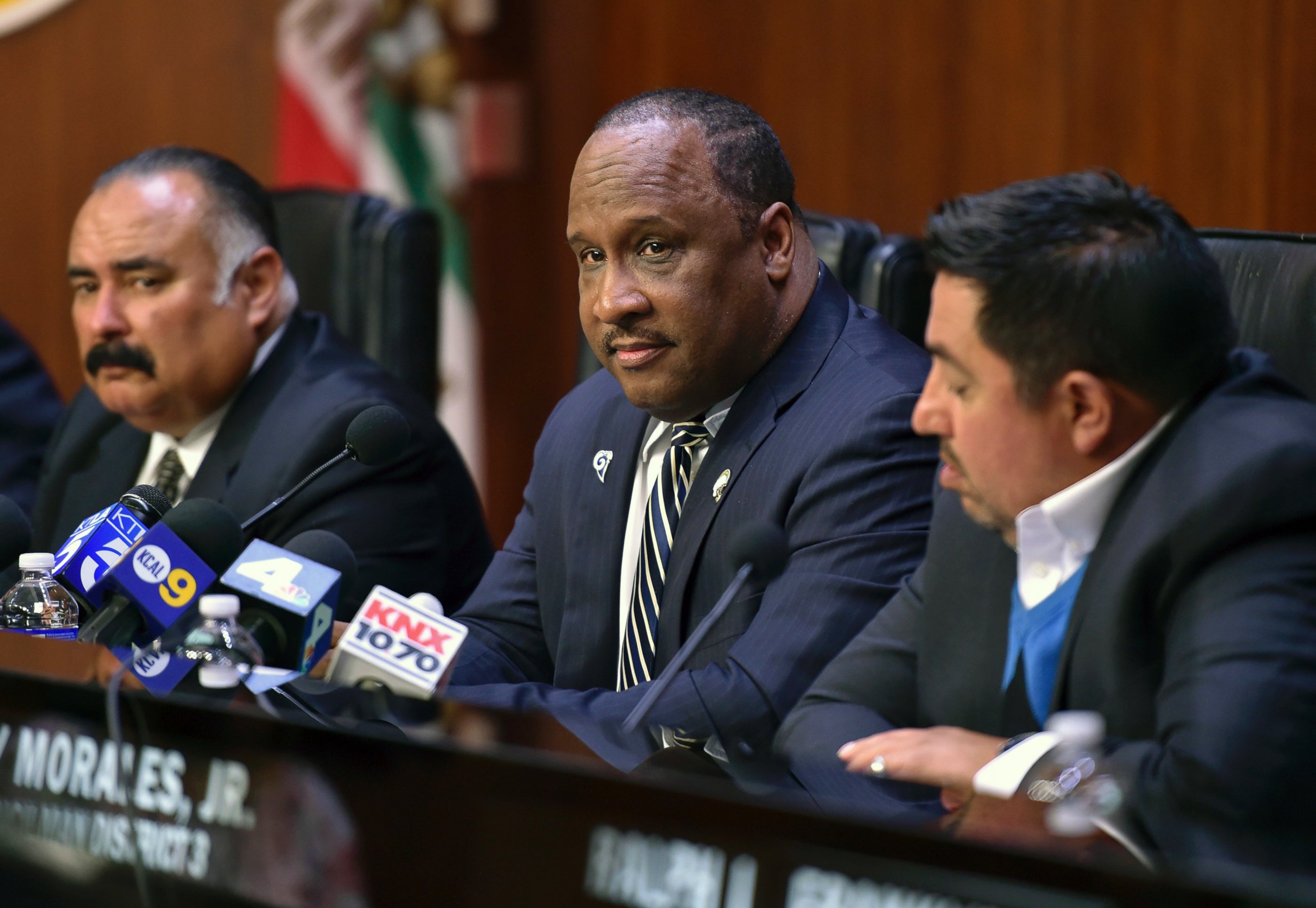 PHOTO: Inglewood Mayor James Butts Jr. listens during special meeting Thursday June 15, 2017 in Inglewood, Calif.