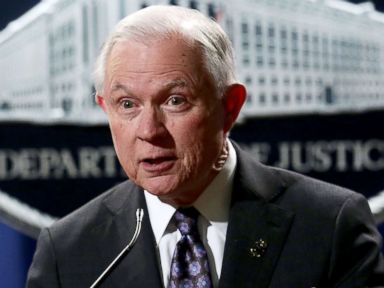 DOJ suing Calif. over sanctuary laws, Gov. Brown calls it a 'political stunt'