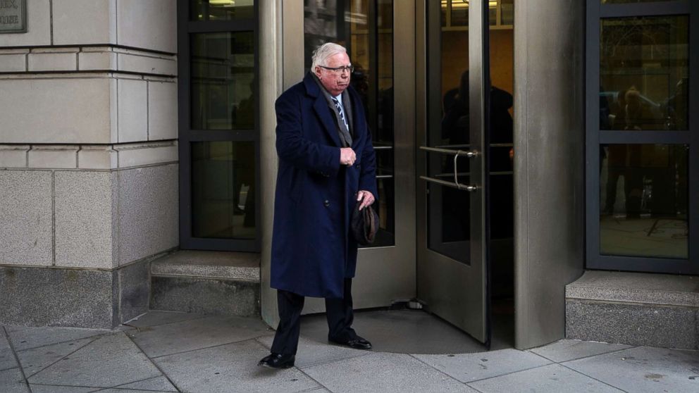PHOTO:Jerome Corsi exits the federal courthouse in Washington D.C., in this Jan. 3, 2019 file photo.