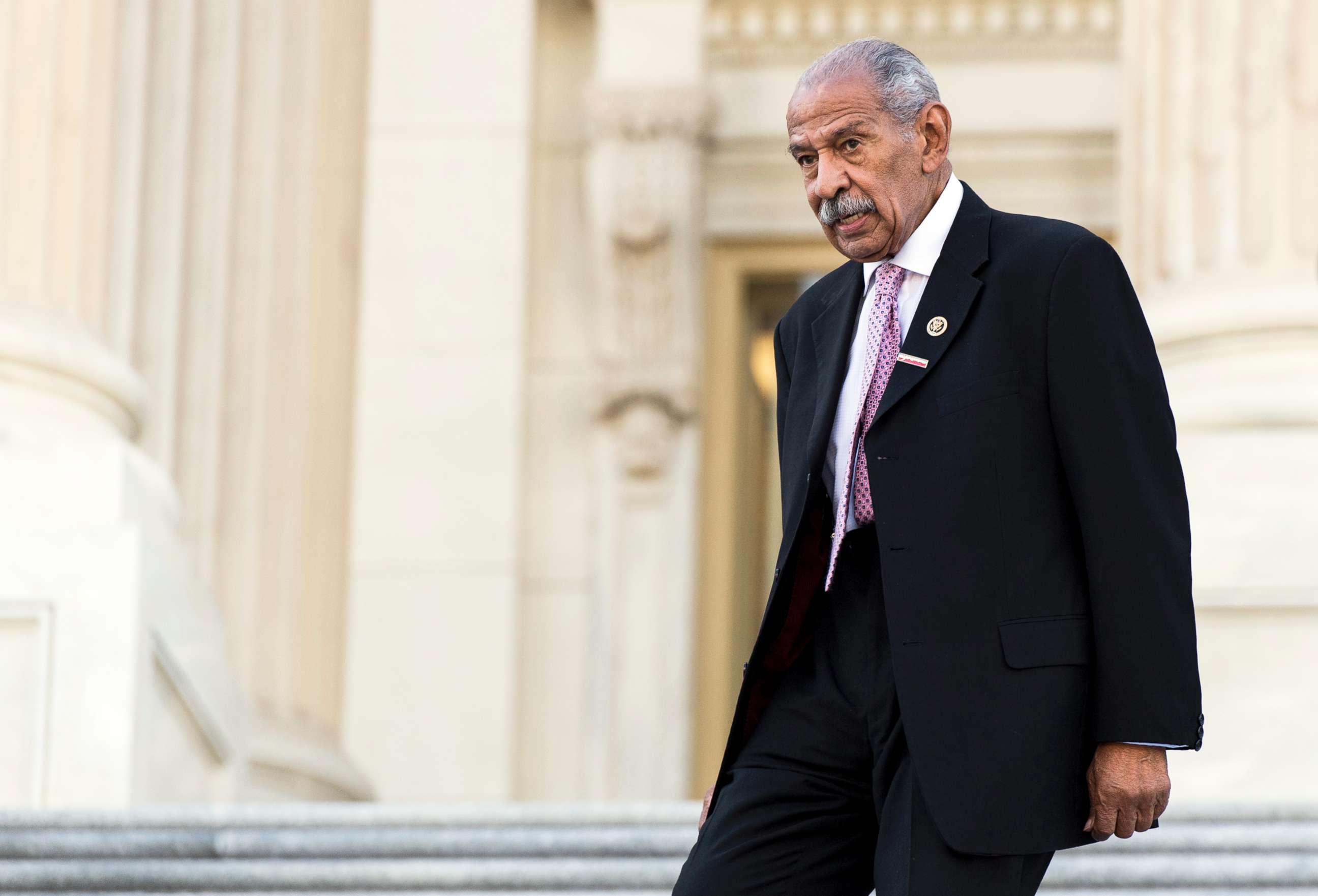 PHOTO: Rep. John Conyers, D-Mich., walks down the House steps after a vote in the Capitol on  Sept. 27, 2016. 