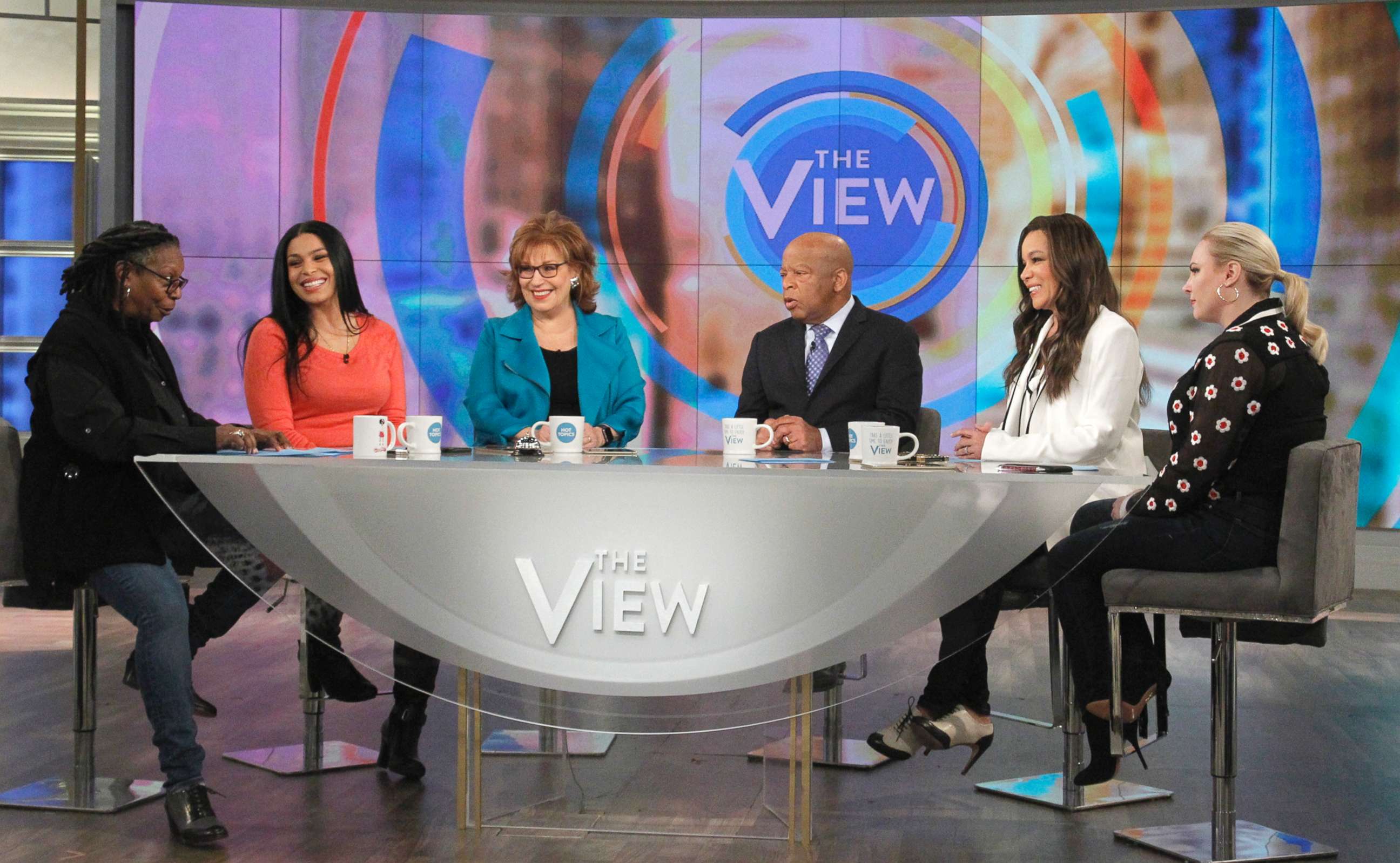 PHOTO: Sen. John Lewis joined "The View" to discuss how Martin Luther King Jr. would have dealt with the Trump presidency. 