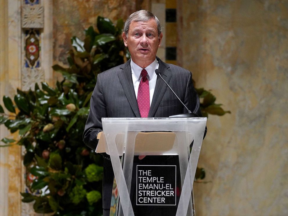 PHOTO: Chief Justice of the United States John G. Roberts Jr. speaks onstage during A Conversation With Chief Justice Of The United States at Temple Emanu-El on Sept. 24, 2019, in New York City.
