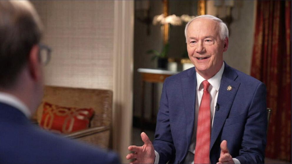 PHOTO: Speaking to ABC News' Jonathan Karl, former Arkansas Governor Asa Hutchinson announces his plan to run for the Republican presidential nomination.