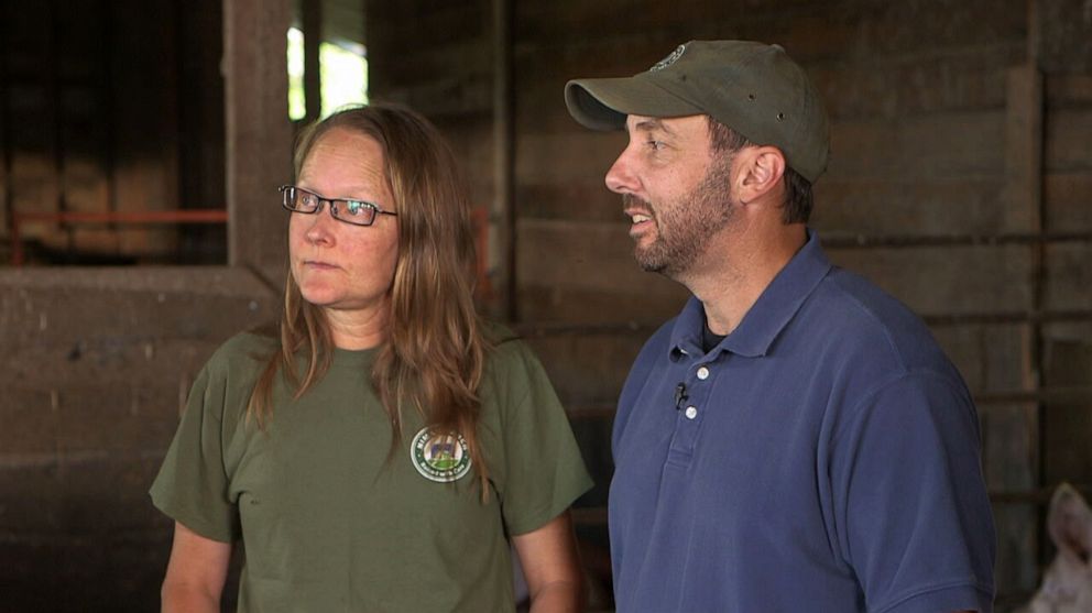 PHOTO: Ruth and John Jovaag of Austin, Minn., are part of the Niman Ranch network of family farmers raising pigs in what they call humane conditions that include ample space, fresh air and plenty of hay.