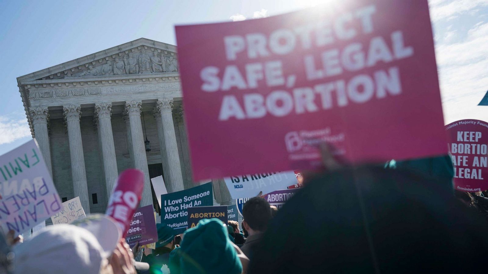 US Supreme Court Strikes Down Louisiana Abortion Restrictions