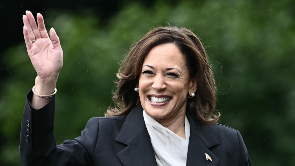 PHOTO: Vice President Kamala Harris arrives for an event honoring National Collegiate Athletic Association championship teams from the 2023-2024 season, on the South Lawn of the White House in Washington, July 22, 2024.