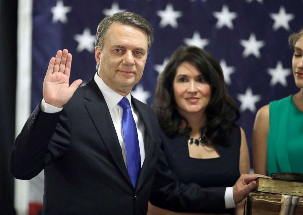 PHOTO: Jeff Colyer is sworn in as the 47th governor of Kansas during a ceremony at the Statehouse in Topeka, Kan., Jan. 31, 2018.