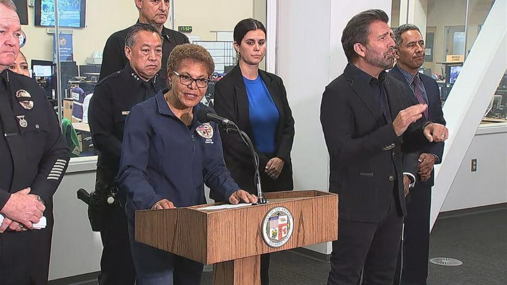 PHOTO: Los Angeles Mayor Karen Bass speaks at a press conference on June 11, 2025.