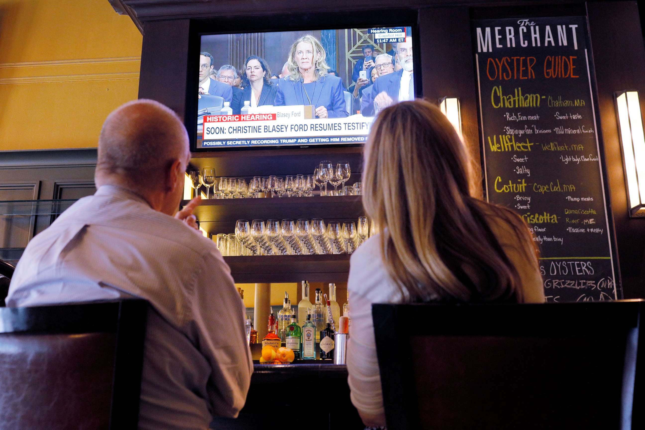 PHOTO: Diners watch the televised testimony by Christine Blasey Ford in the confirmation hearings for Supreme Court nominee Brett Kavanaugh by the Senate Judiciary Committee, at a restaurant in Boston, Sept. 27, 2018.