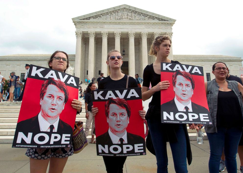 PHOTO: Protesters against Supreme Court nominee Brett Kavanaugh demonstrate at the U.S. Supreme Court in Washington, D.C., Oct. 6, 2018.