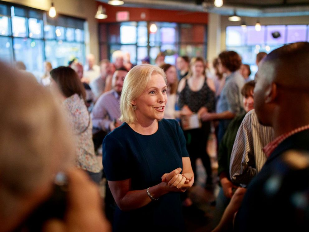 PHOTO: Sen. Kirsten Gillibrand speaks with Drake University Democrats at Papa Kenos Pizzeria in Des Moines, Iowa, April 17, 2019.