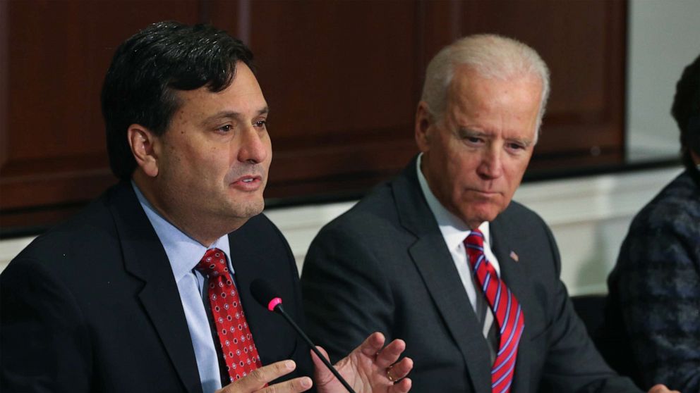 Biden names Ron Klain White House chief of staff - ABC News