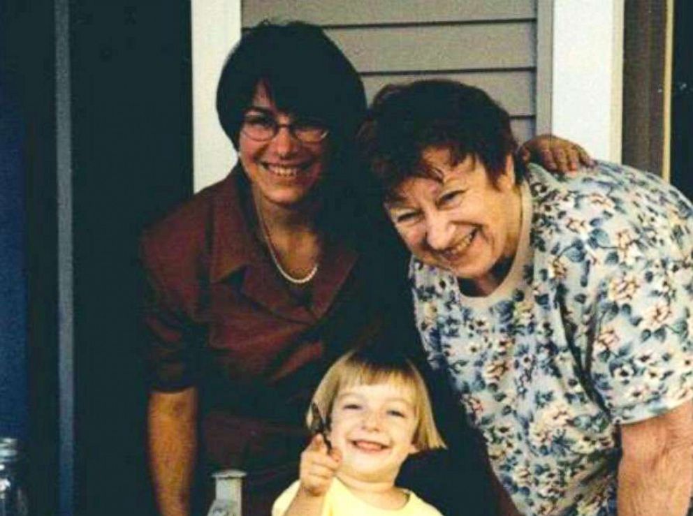 PHOTO: Democratic presidential candidate Amy Klobuchar shared this picture of her mother and daughter on Mother's Day. 