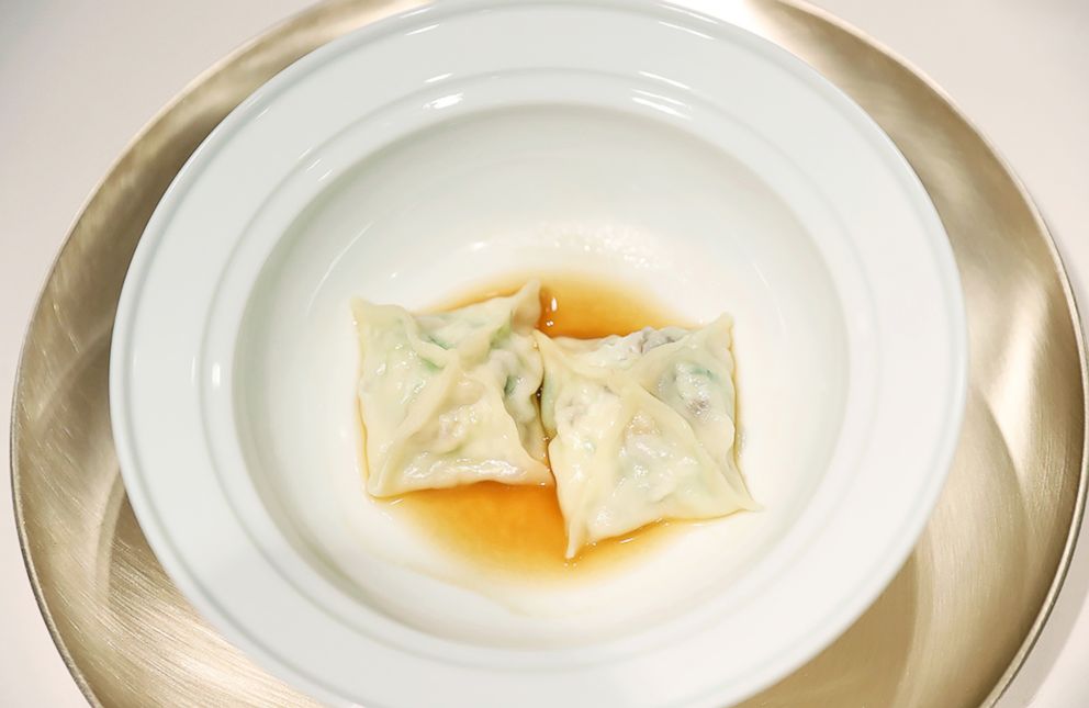 PHOTO: Dumplings made of seafood from Shinan, hometown of late South Korean president Kim Dae-jung, which will be served at the dinner of the upcoming inter-Korean summit.