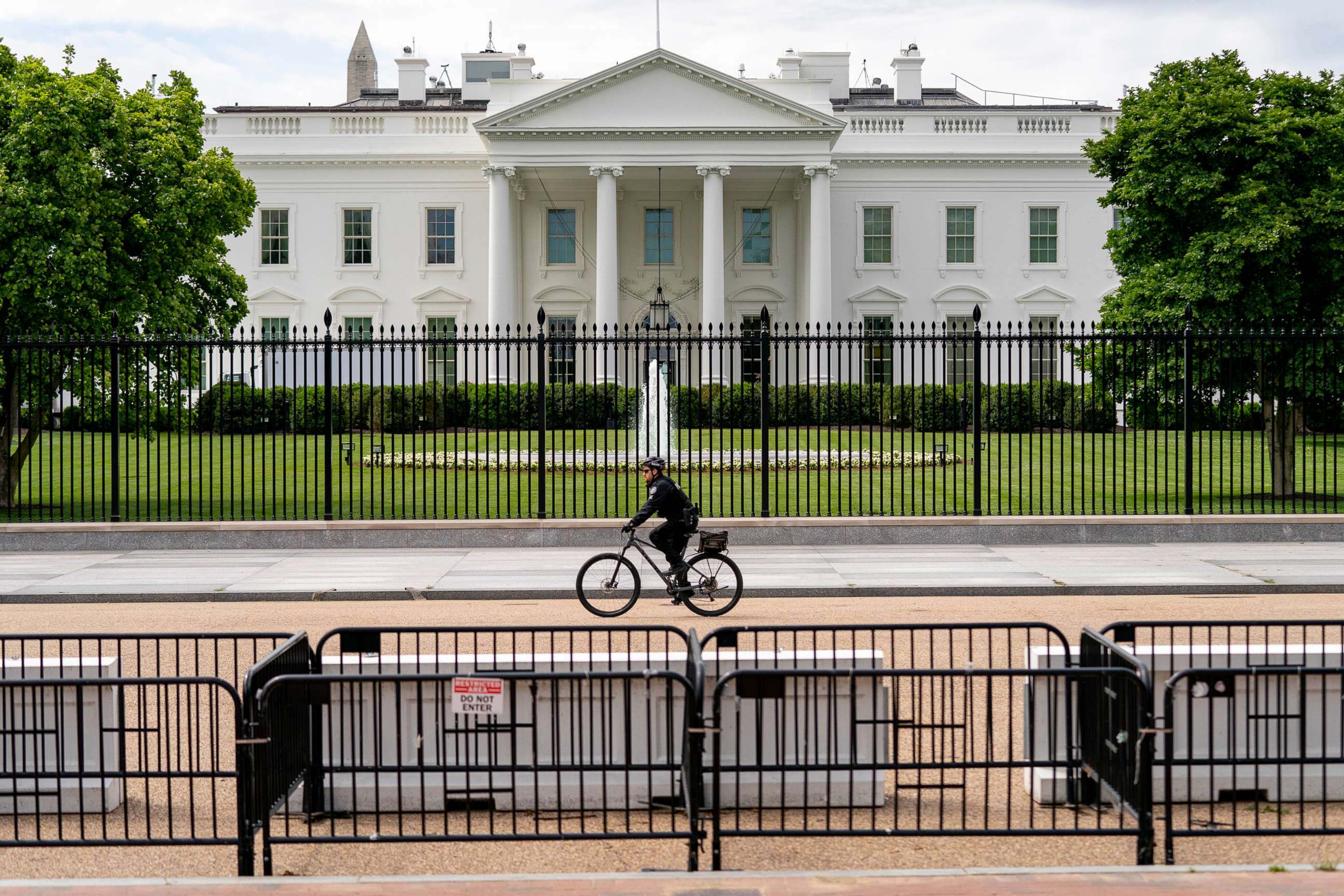 PHOTO: Lafayette Park, across the street from the White House, reopens in a limited capacity in Washington, May 10, 2021.