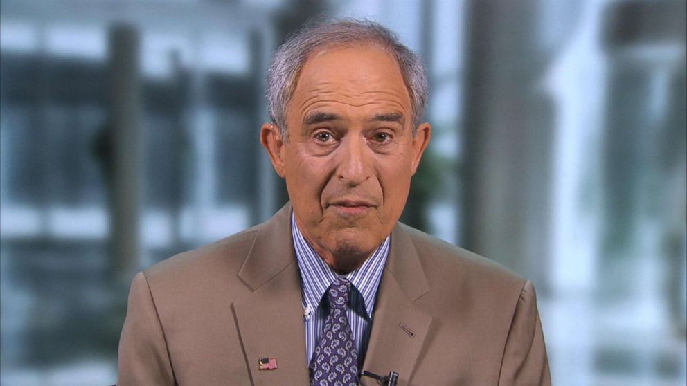 PHOTO: Lanny Davis, a lawyer representing Michael Cohen, speaks to "Good Morning America," Aug. 22, 2018.