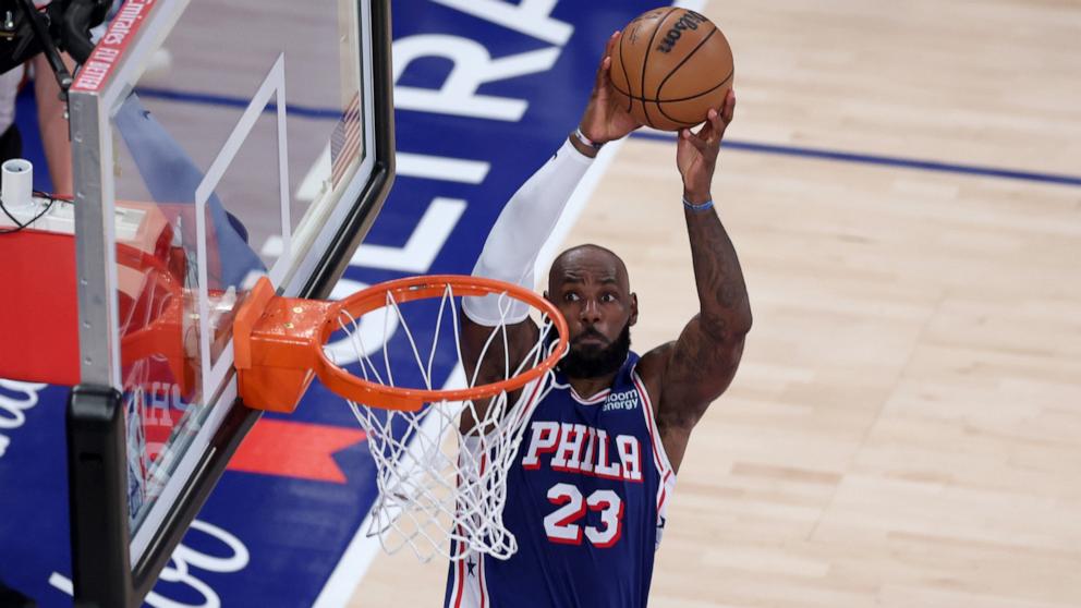 Trump slams LeBron James over anthem stretch