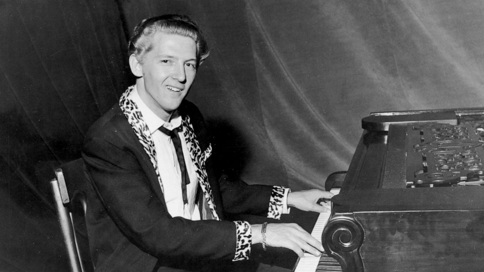 PHOTO: Jerry Lee Lewis sitting at his piano, 1958.