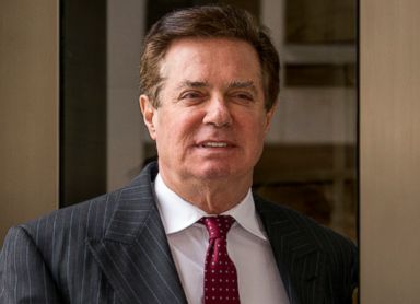 PHOTO: Paul Manafort, President Donald Trumps former campaign chairman, leaves the federal courthouse in Washington, D.C., April 4, 2018.