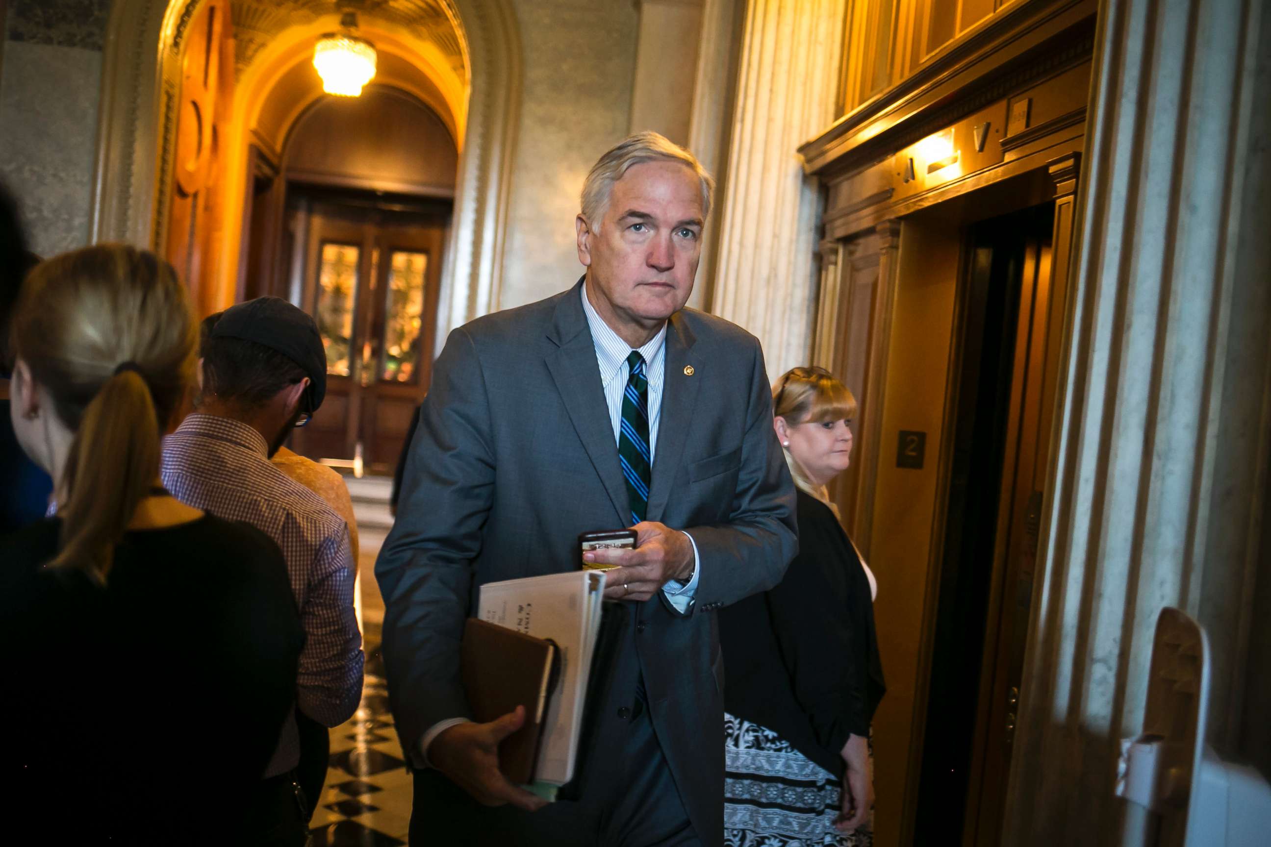 PHOTO: Sen. Luther Strange after the final vote before August recess on Capitol Hill in Washington, Aug. 3, 2017.