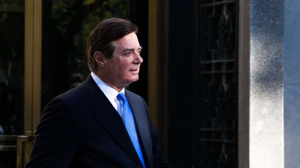 PHOTO: Former Trump campaign chairman Paul Manafort leaves federal court, Oct. 30, 2017 in Washington, D.C.