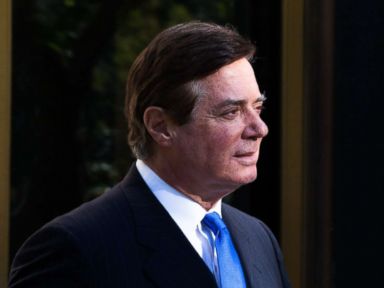 PHOTO: Former Trump campaign chairman Paul Manafort leaves federal court, Oct. 30, 2017 in Washington, D.C.