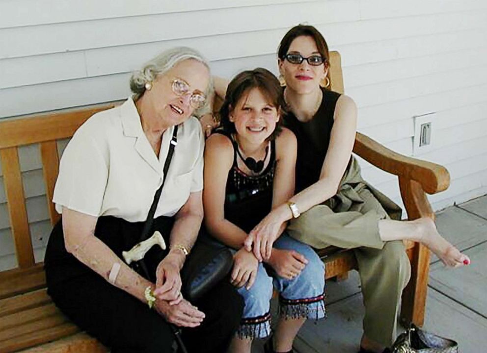 PHOTO: Marianne Williamson (right) with daughter India and mother, Sophie Ann