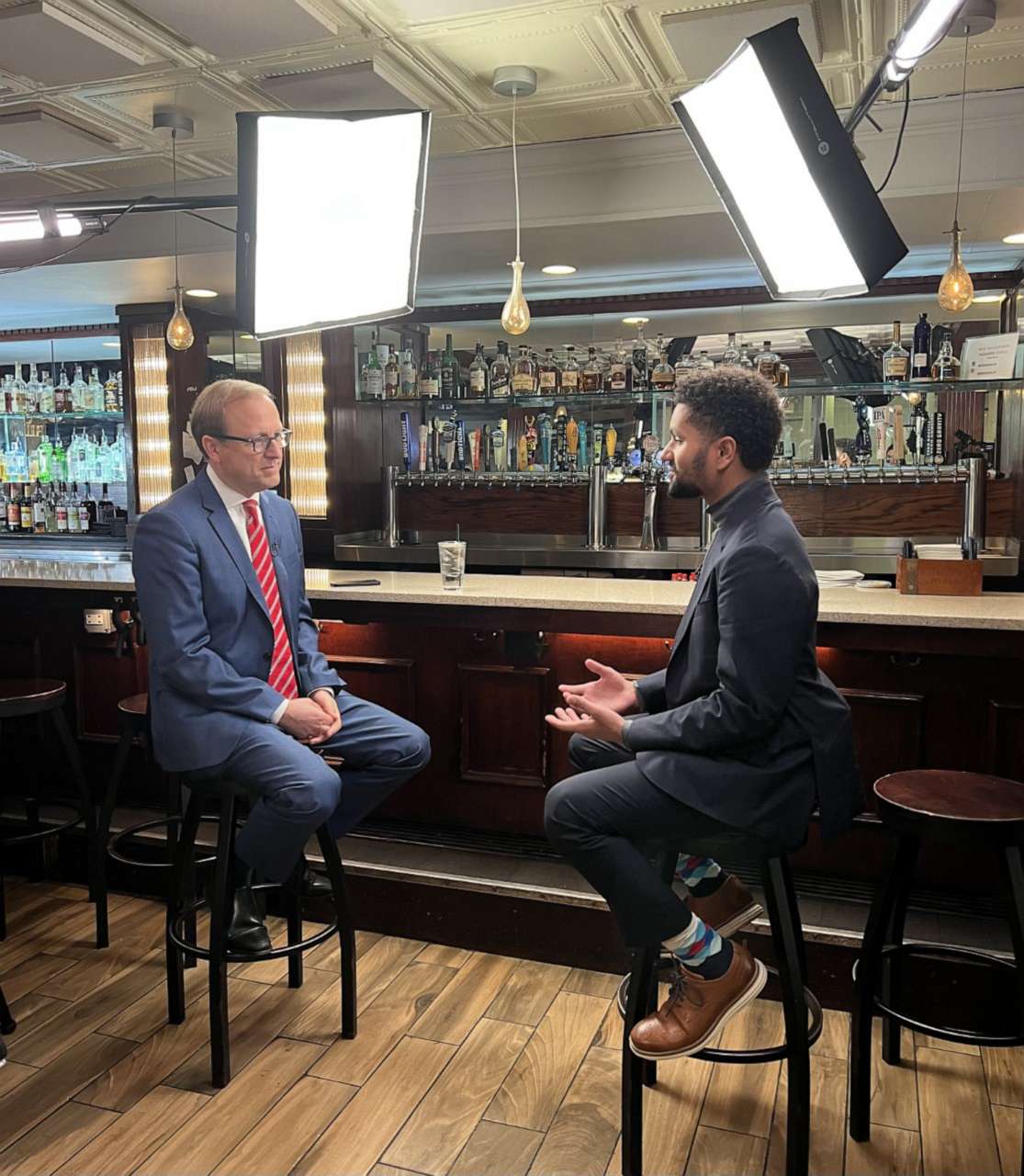 PHOTO: Incoming Congressman Maxwell Frost sat down with ABC News' Jonathan Karl for an interview at Capitol Hill restaurant Bullfeathers.