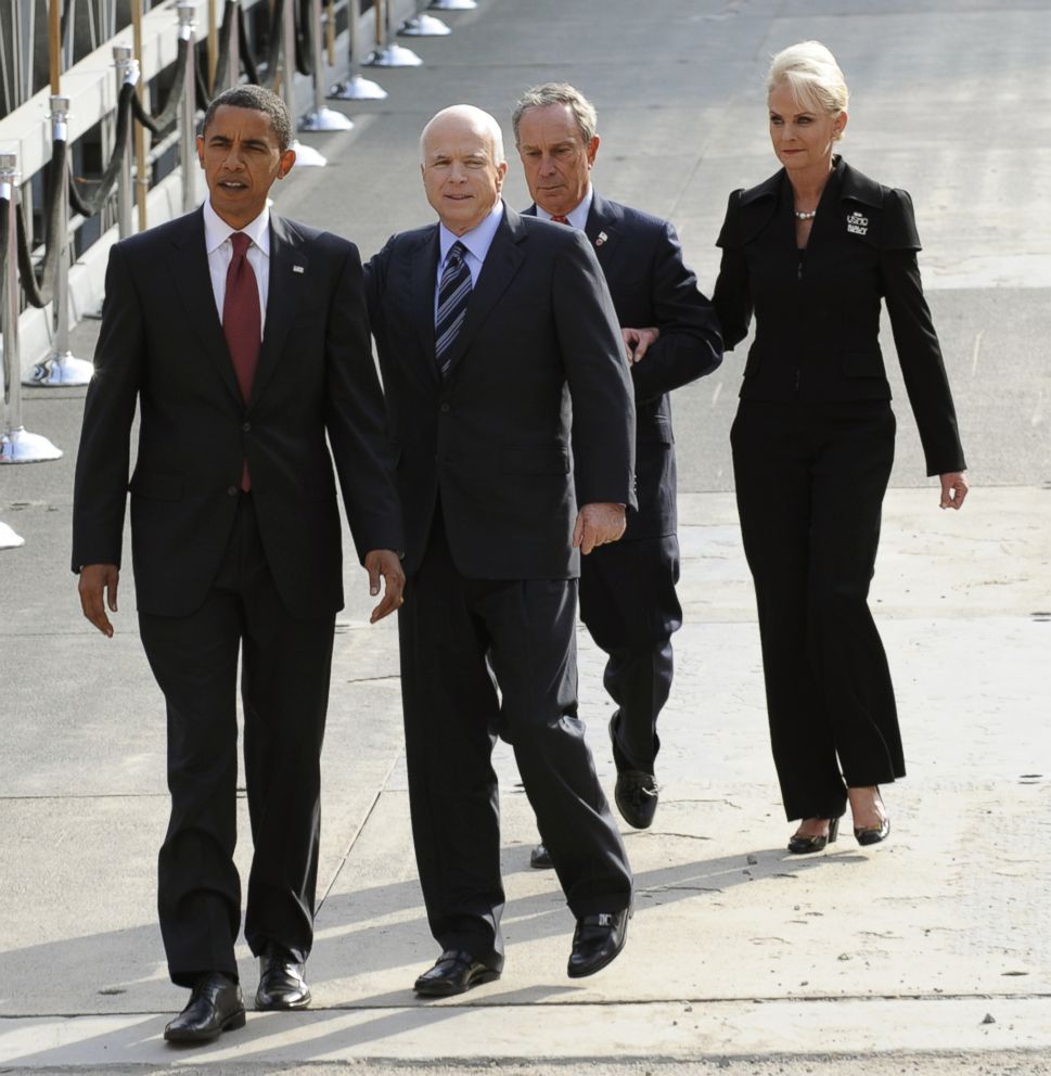 PHOTO: New York City Mayor Michael Bloomberg (back-L), presidential nominees Sen. Barack Obama and Sen. John McCain, and his wife Cindy descend to the reflecting pool as they visit Ground Zero on the 7th anniversary of the 9/11 attacks, Sept. 11, 2008.