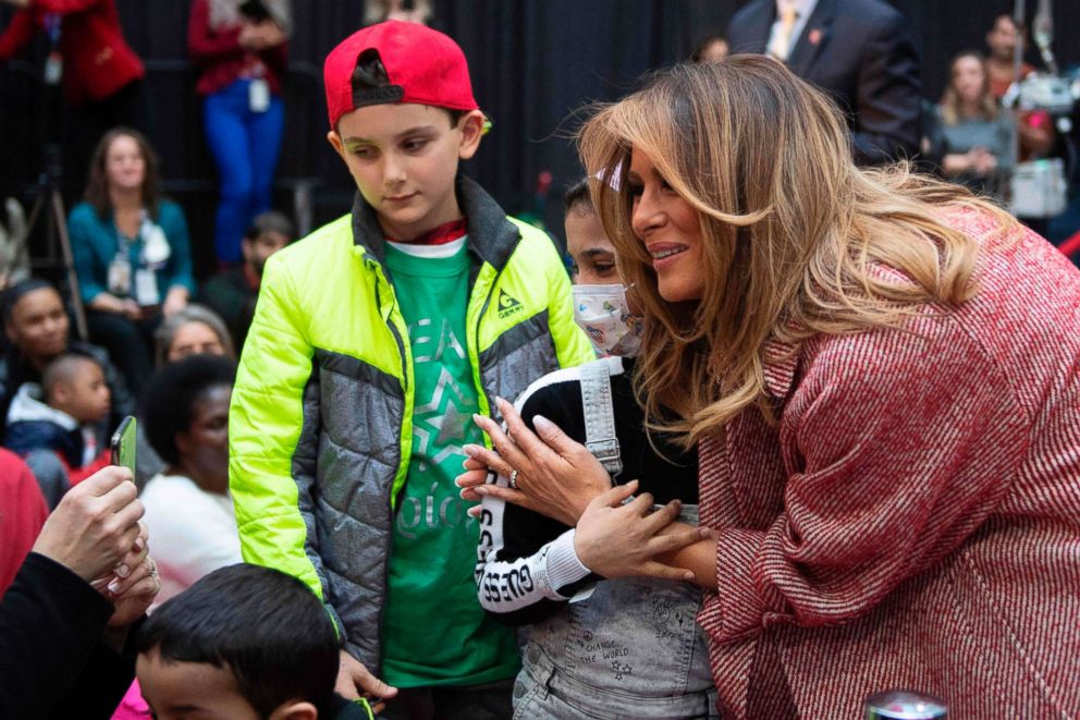 PHOTO: First lady Melania Trump visits children at Children's National Hospital in Washington, DC, Dec. 13, 2018.