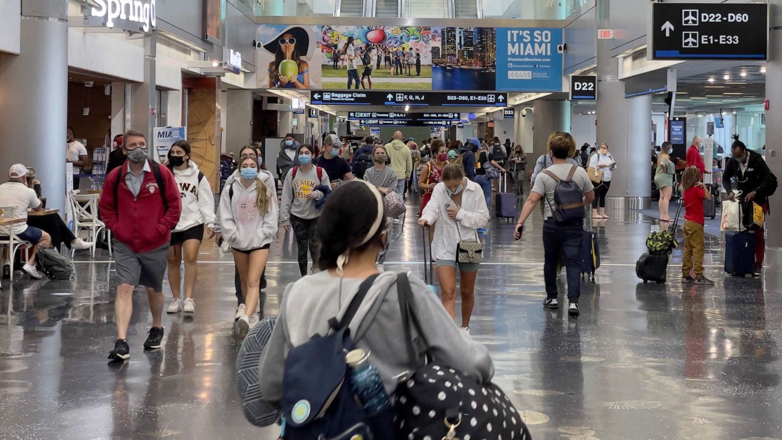 PHOTO: Passengers make their way through Miami International Airport, Aug. 2, 2021.