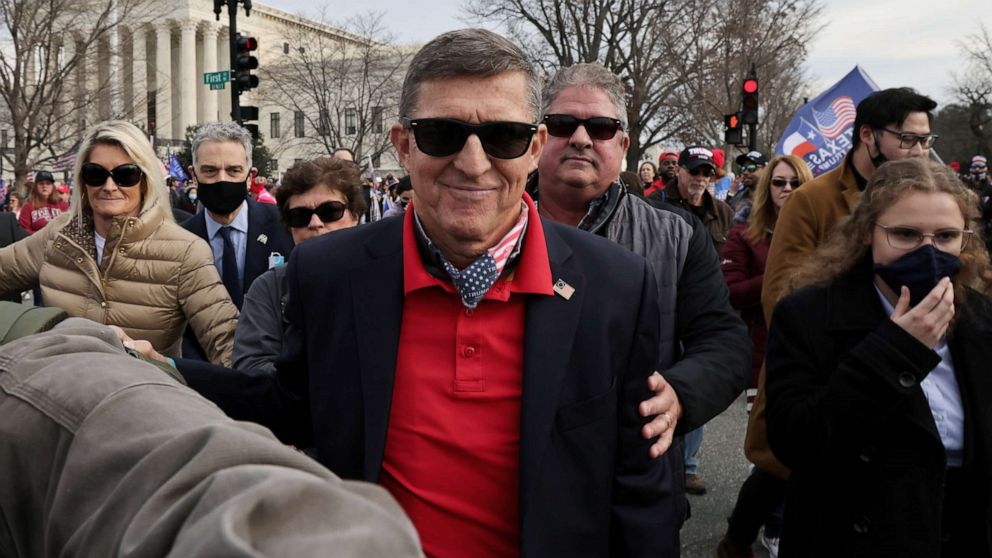 College Won T Revoke Trump Adviser Flynn S Honorary Degree Abc News