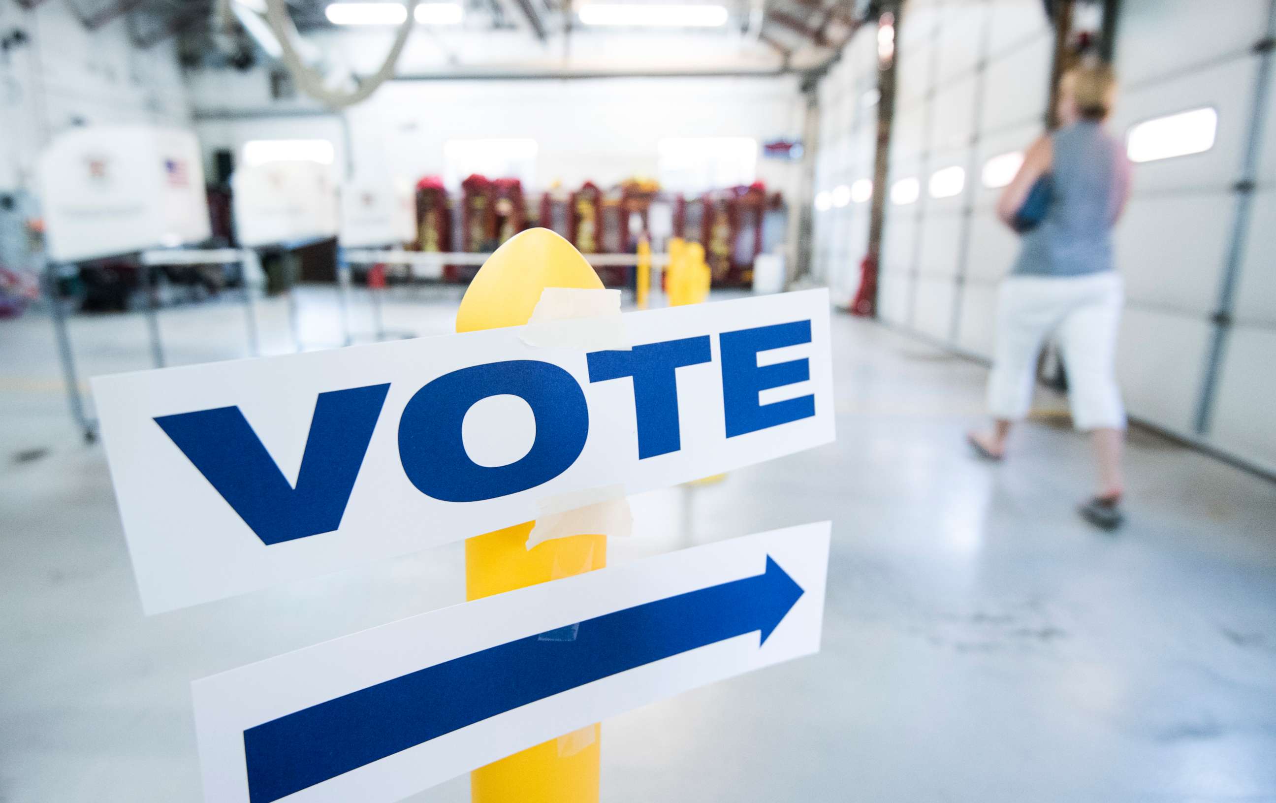 PHOTO: Signs direct voters at the Philomont, Va fire station in Virginia's 10th Congressional district on primary election day, June 12, 2018.