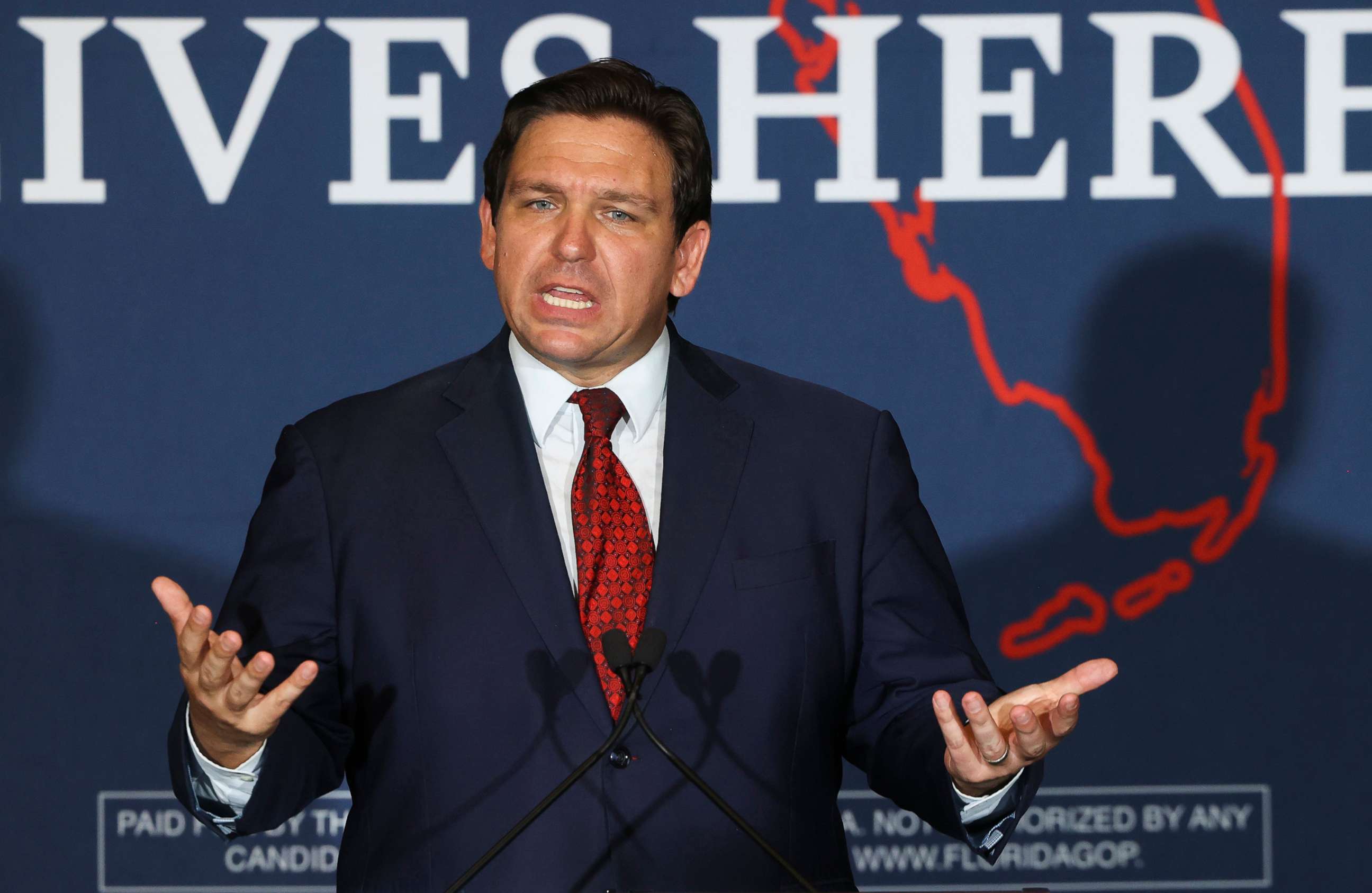 PHOTO: Florida Gov. Ron DeSantis speaks to a crowd of supporters during the Keep Florida Free Tour in Tampa, Fla., Aug. 24, 2022.