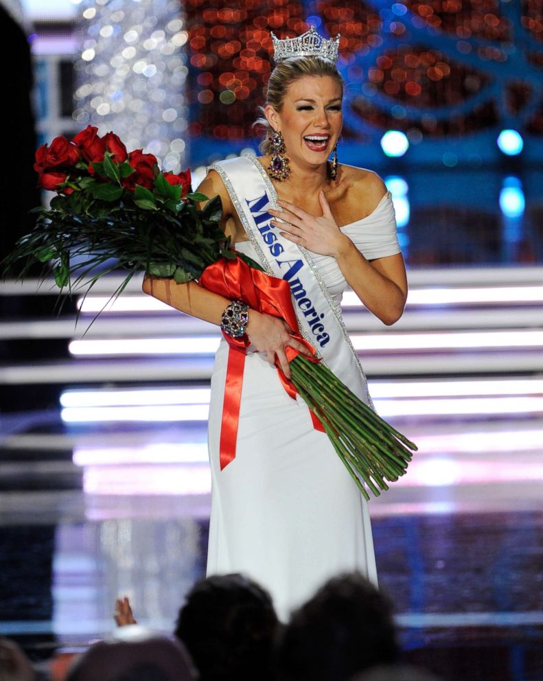 PHOTO: Miss New York Mallory Hytes Hagan is crowned the new Miss America during the 2013 Miss America Pageant at PH Live at Planet Hollywood Resort & Casino, Jan. 12, 2013, in Las Vegas.