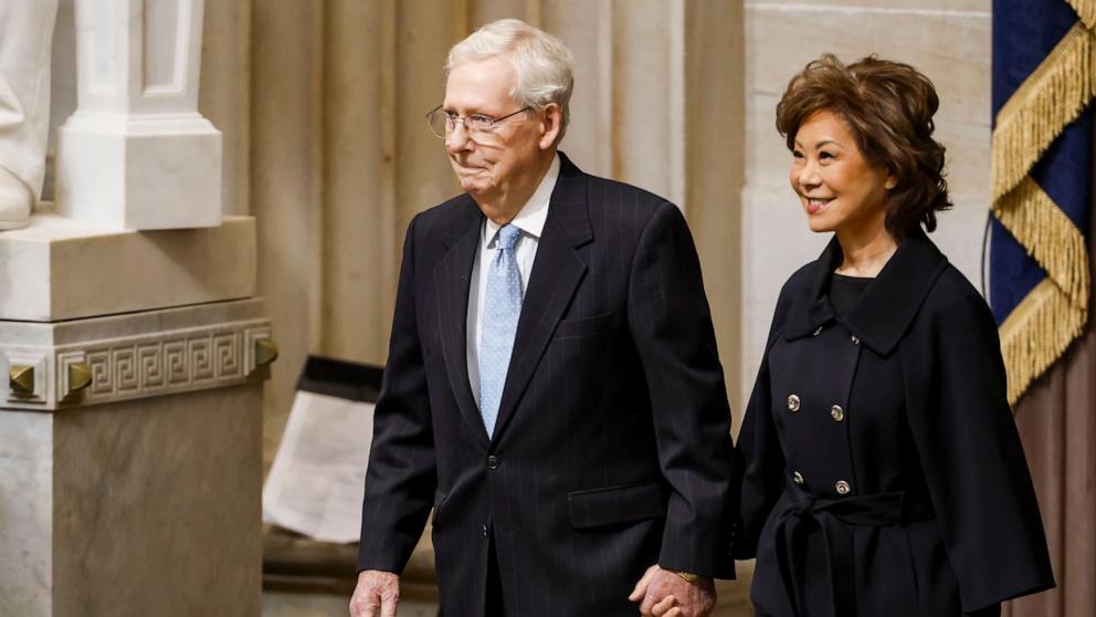 PHOTO: Sen. Mitch McConnell arrives with his wife, former Secretary of Transportation Elaine Chao to the inauguration of President-elect Donald Trump in the Rotunda of the U.S. Capitol on January 20, 2025 in Washington, DC.
