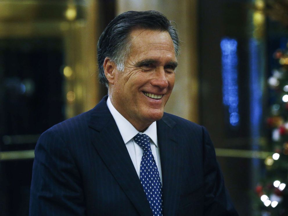 PHOTO: Mitt Romney speaks after a dinner meeting with President-elect Donald Trump at Jean-Georges inside of the Trump International Hotel & Tower in New York, Nov. 29, 2016.
